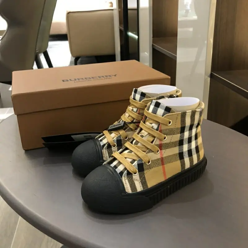 burberry enfants' chaussures s_12274bb